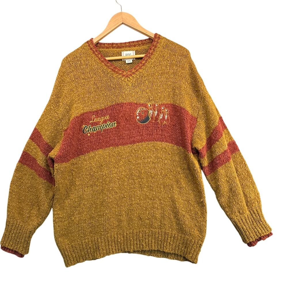 Urban Outfitters BDG Tan Oversized Bowling League Champion Sweater Women Medium